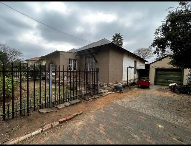 3 BEDROOM HOUSE FOR SALE IN DELVILLE